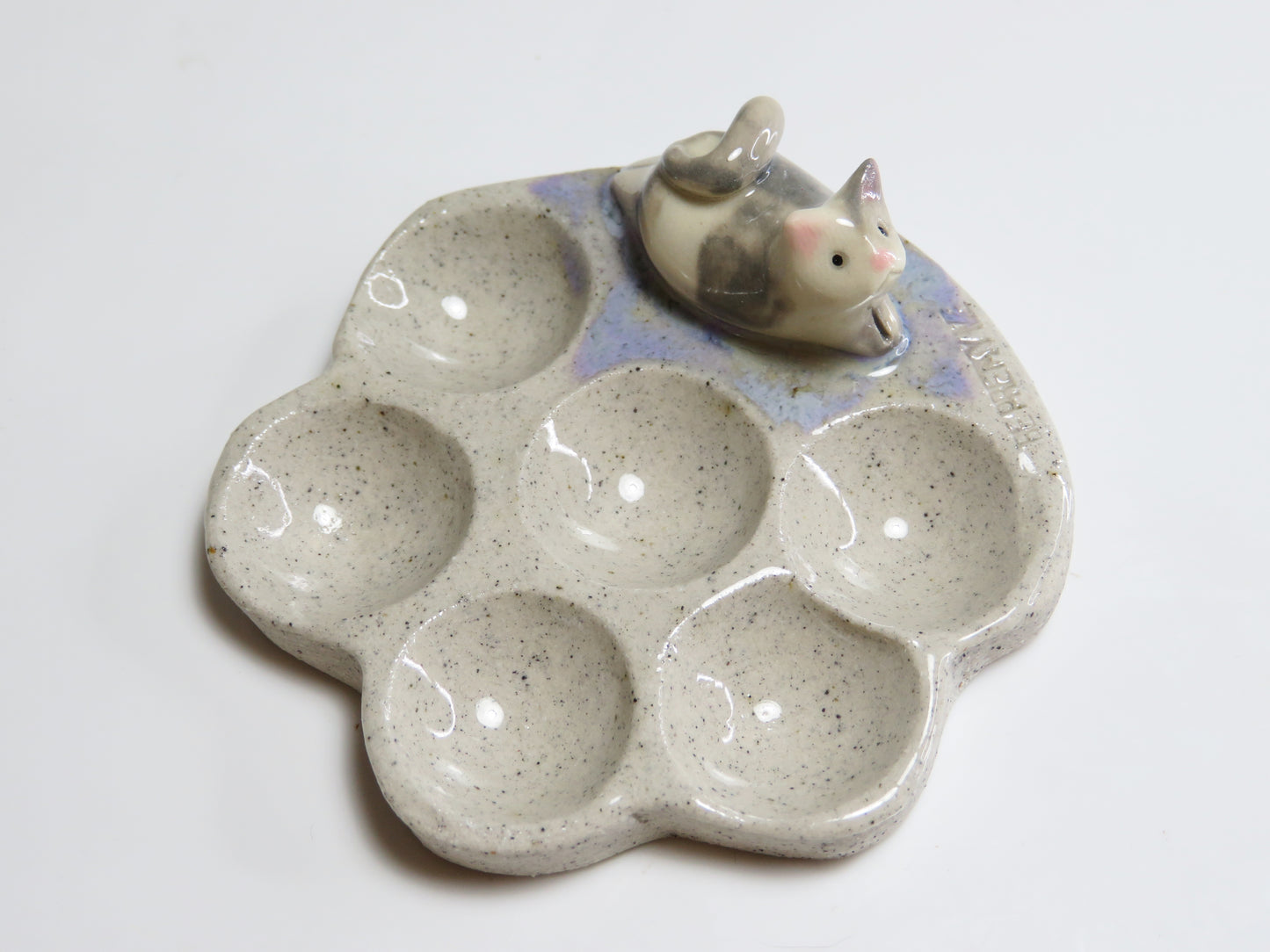 Ceramic Paint Palette. Resting Kitty. Handmade Paint Dish. Beautiful Collectibles. Special Gift for Artists