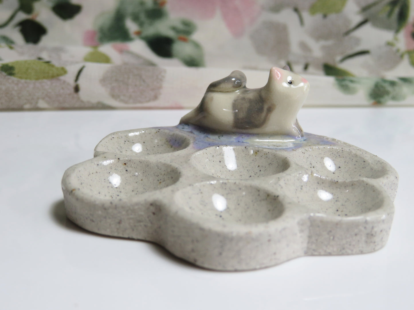 Ceramic Paint Palette. Resting Kitty. Handmade Paint Dish. Beautiful Collectibles. Special Gift for Artists