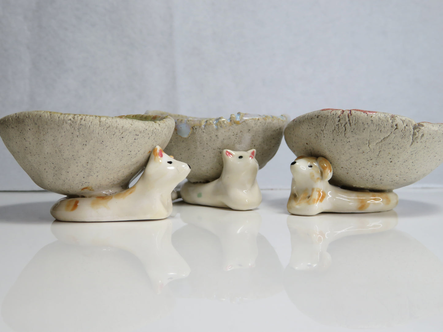 Ceramic Trinket Dish. Dish on Dog's and Cat's back. Handmade Jewelry Dish. Beautiful Collectibles. Special Gift for Loved Ones.