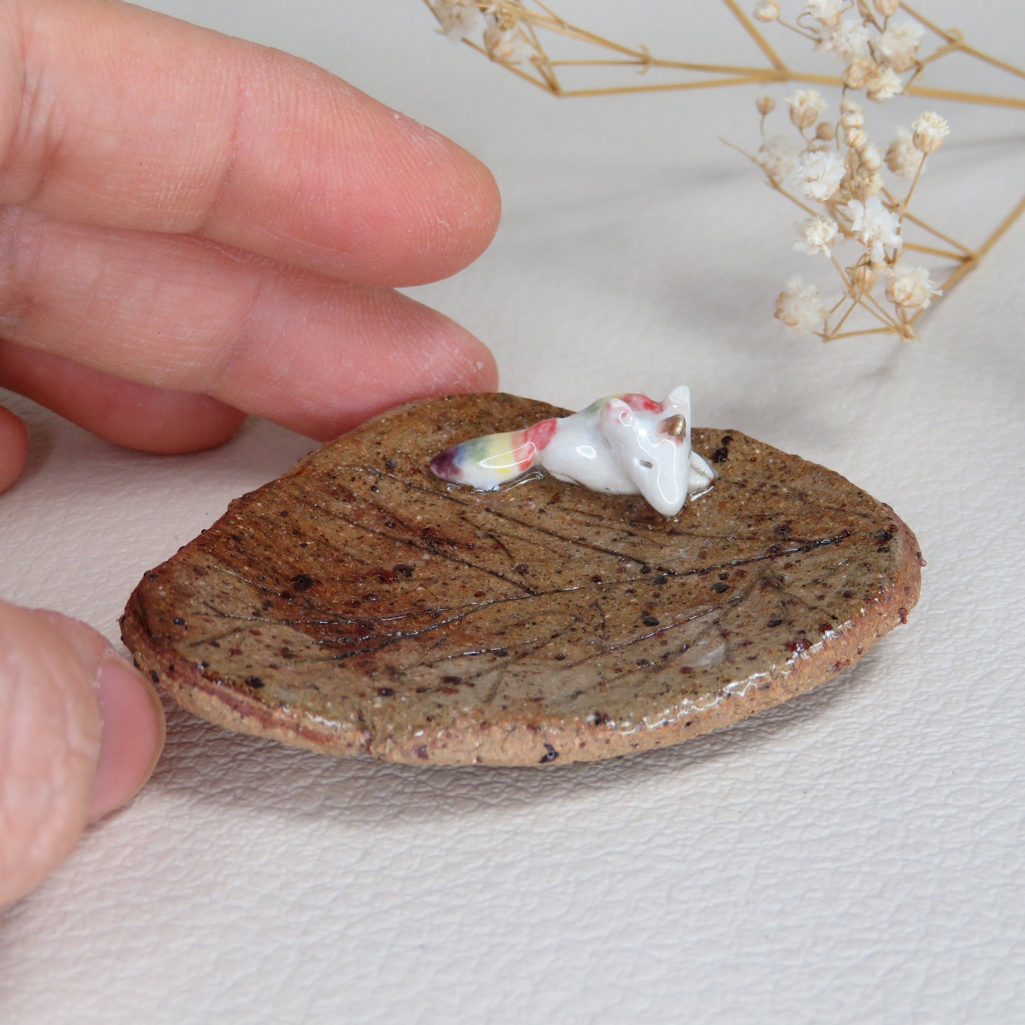 Handmade Pottery Trinket Dish. Unicorn Resting on an Autumn Leaf. Jewelry Dish. Beautiful Collectibles. Handbuilt Pottery. Special Gift.