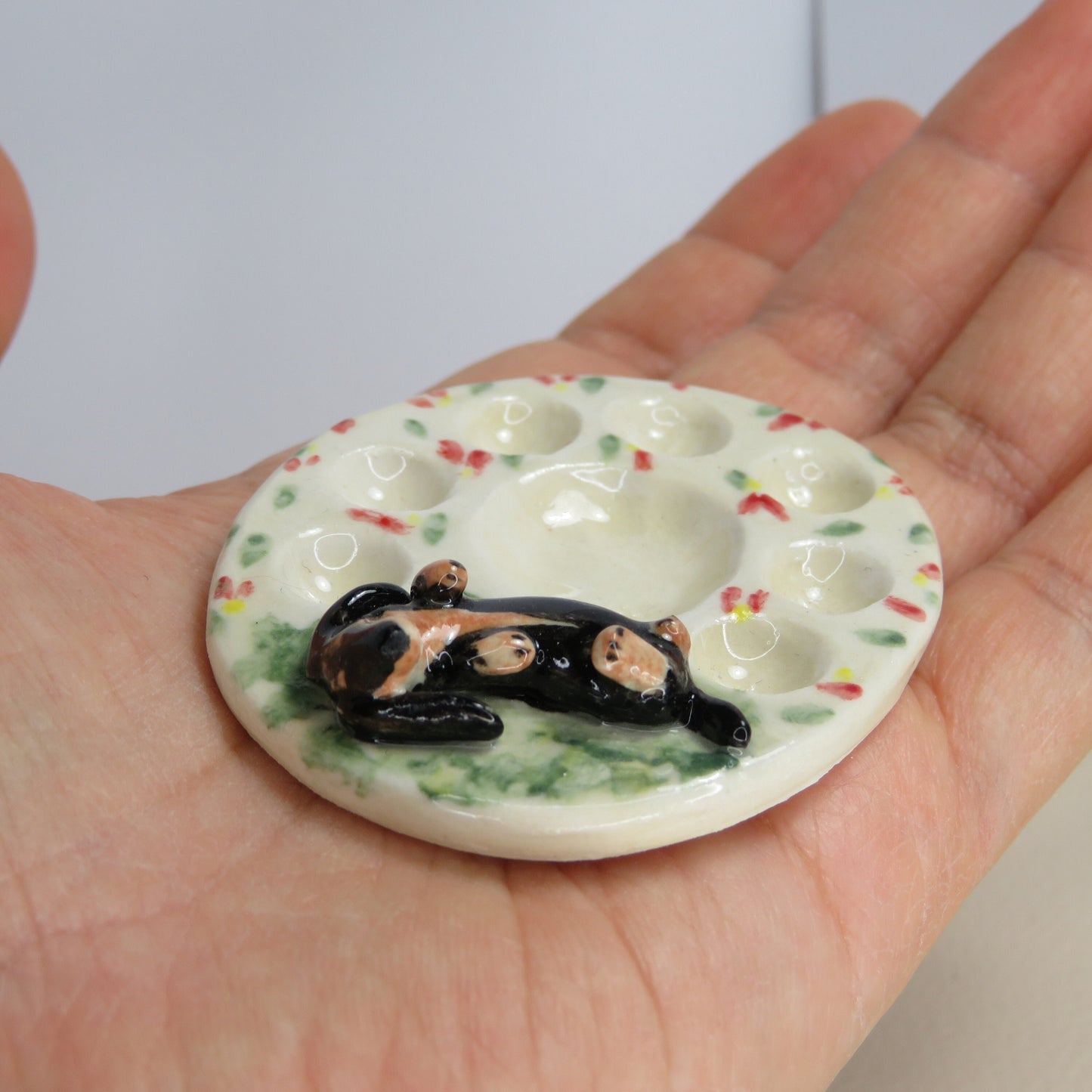 Handmade Pottery Paint Palette. Sleepy Dachshund on Grass. Ceramic Paint Dish. Beautiful Collectibles. Handbuilt Pottery. Special Gift.