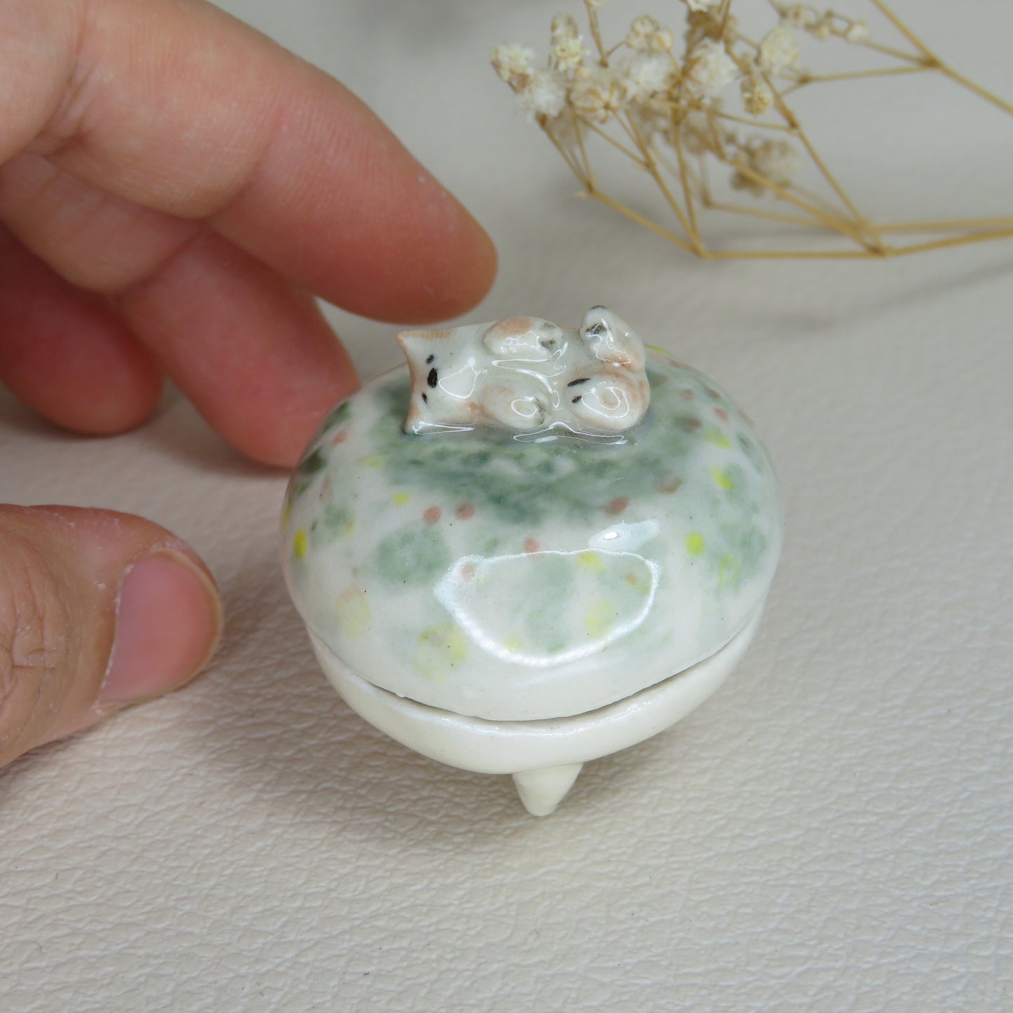 Handmade Pottery Jewelry Box. Tiny Cat 1. Beautiful Collectibles. Handbuilt Pottery. Special Gift.
