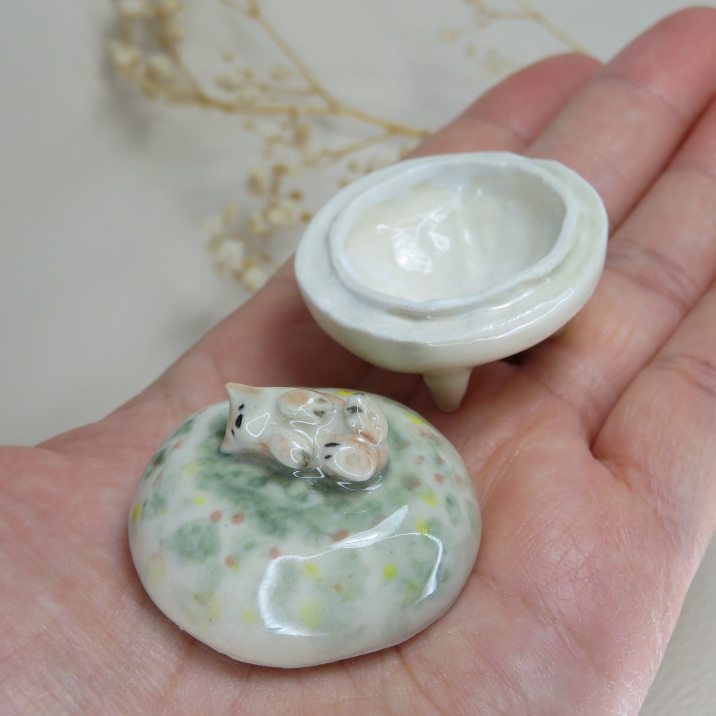 Handmade Pottery Jewelry Box. Tiny Cat 1. Beautiful Collectibles. Handbuilt Pottery. Special Gift.