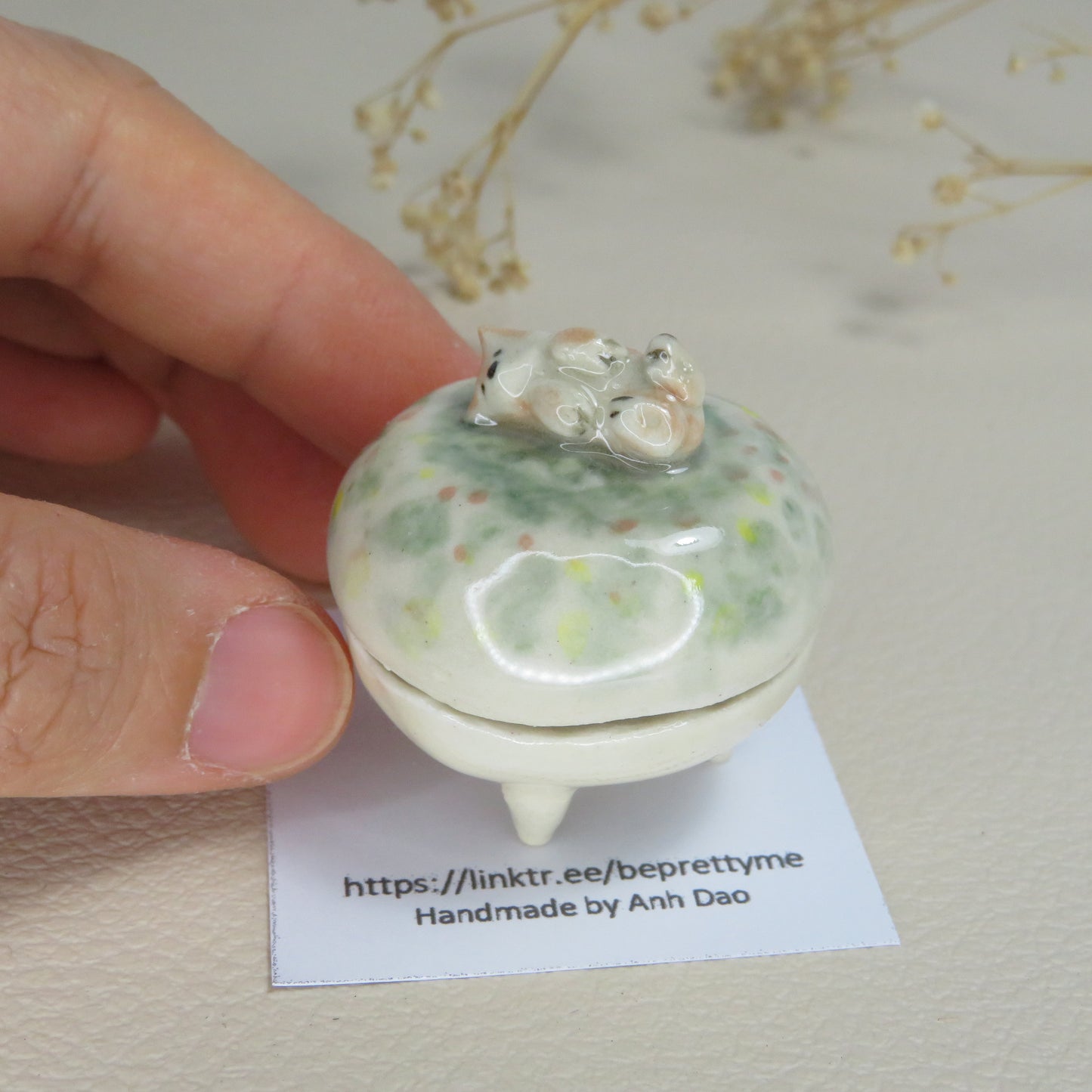 Handmade Pottery Jewelry Box. Tiny Cat 1. Beautiful Collectibles. Handbuilt Pottery. Special Gift.