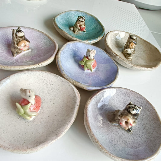 Ceramic Trinket Dishes. Animal Jewelry Dish. Handmade Pottery. Beautiful Collectibles. Special Gift for Loved Ones