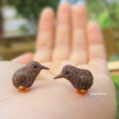 Cute Kiwi bird stud earrings