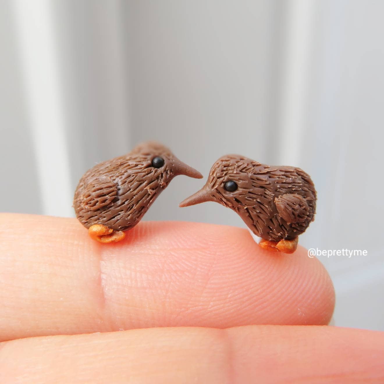 Cute Kiwi bird stud earrings