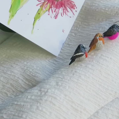 Mini Robin Bird Brooch