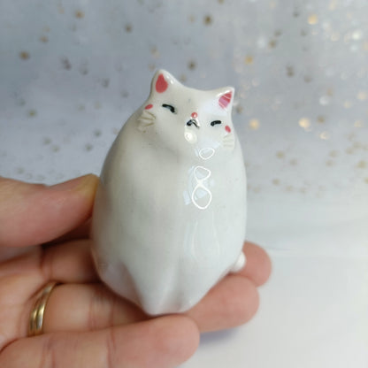 Chonky Cat Ceramic Bud Vases. White Cat. Dried Flowers Vase. Incense Dish. Handmade Pottery. Beautiful Collectibles