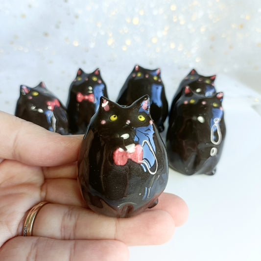 Chonky Cat Ceramic Bud Vases. Black Cat. Dried Flowers Vase. Incense Dish. Handmade Pottery. Beautiful Collectibles.